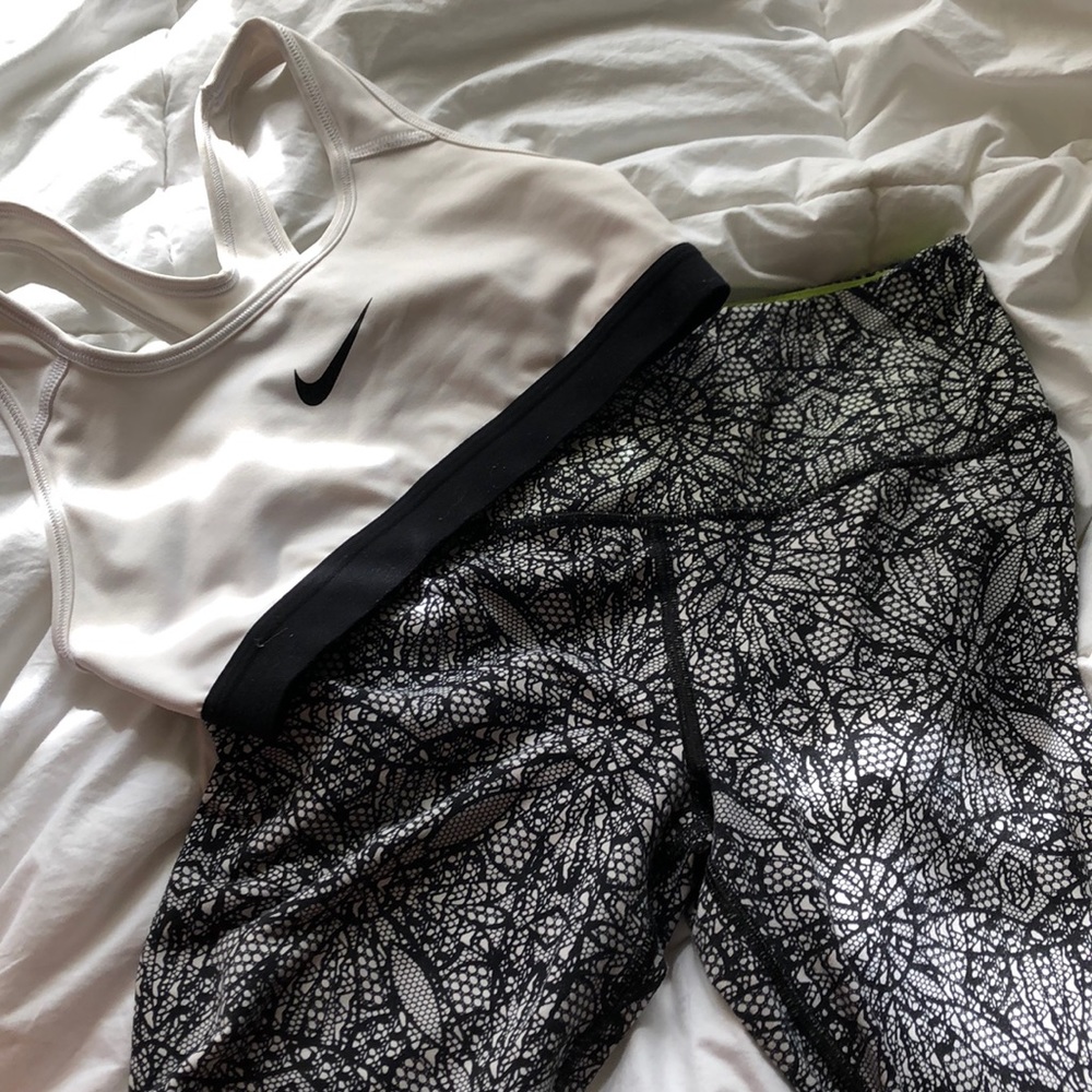 nike sports bra with vitoria secret leggings